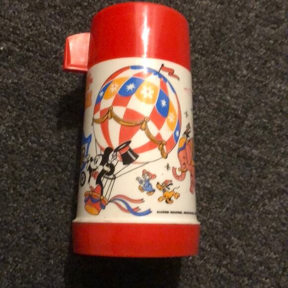 Vintage 1970 Aladdin Brand Disney “Disney on Parade” Mickey thermos with lid - Picture 1 of 7